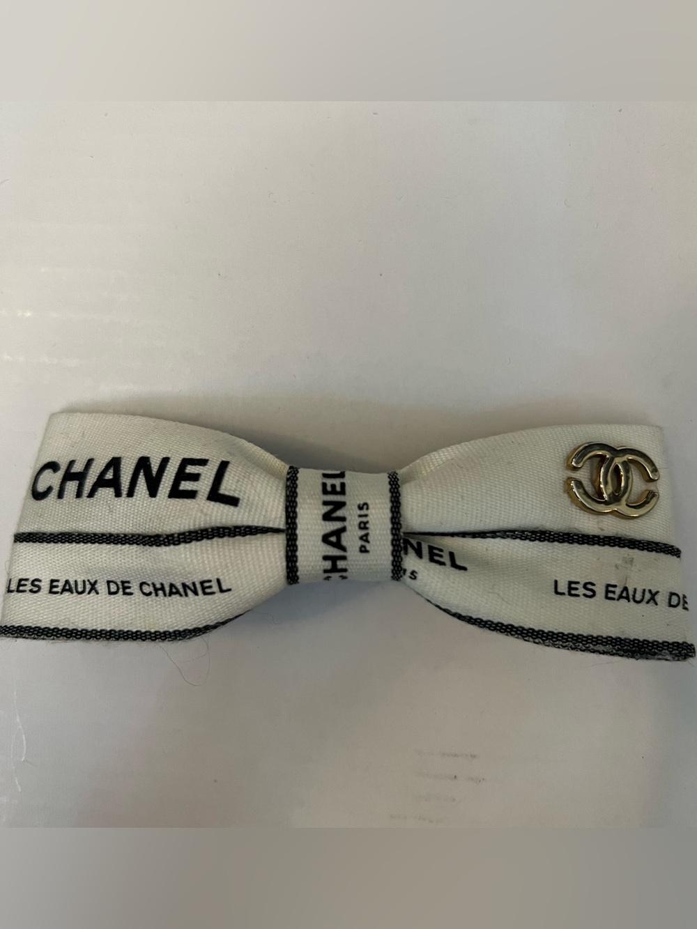 CHANEL White Ribbon with Black Logo 3 Yards - Picture 6 of 7